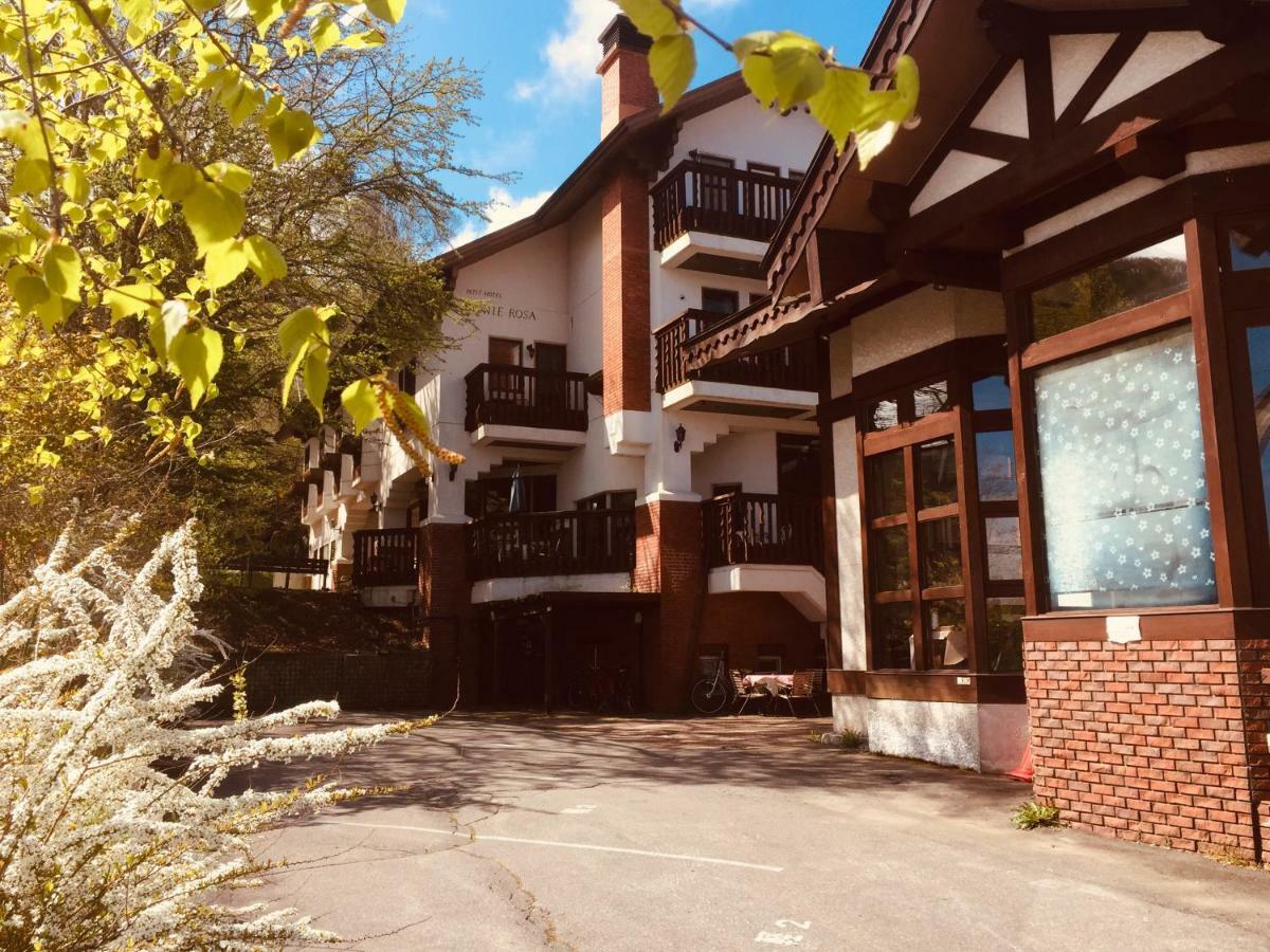 白樺湖榮園 Hotel Csino Kültér fotó